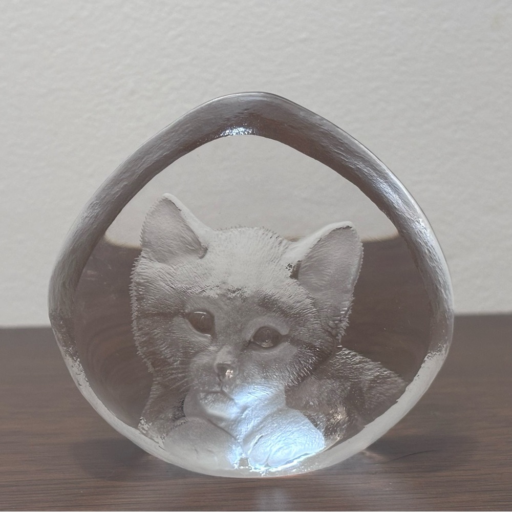 Mats Jonasson Målerås Sweden Crystal Cat Paperweight Figure